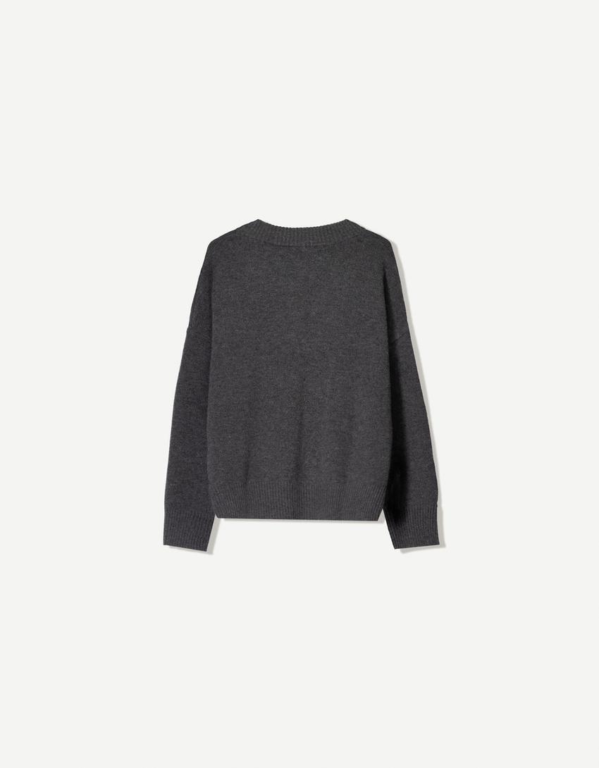 Pulover oversize cu guler în V-Gri-4
