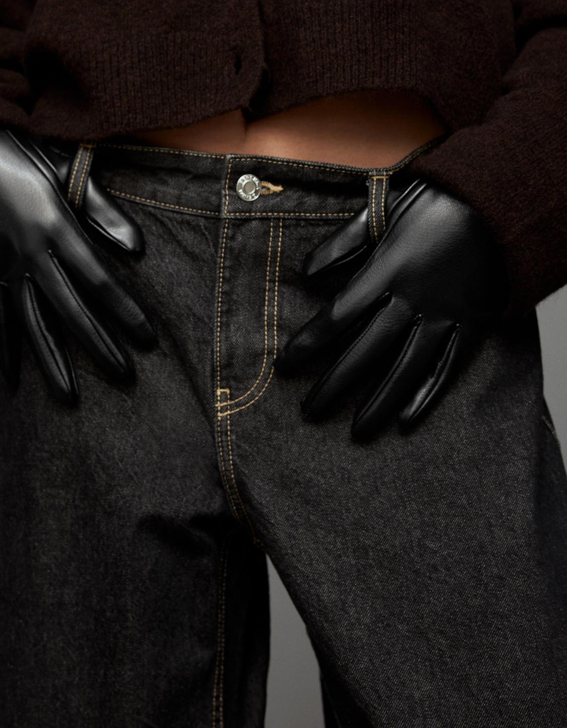 Ръкавици от изкуствена кожа