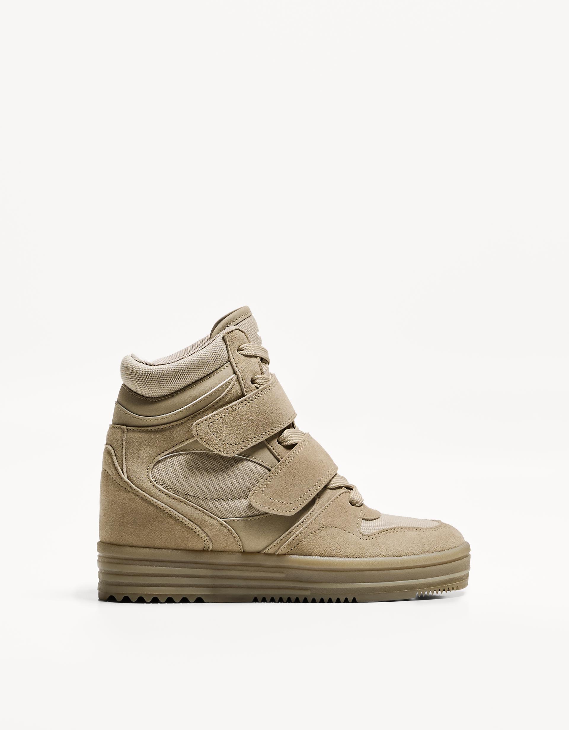High-top sneakers with inner wedge