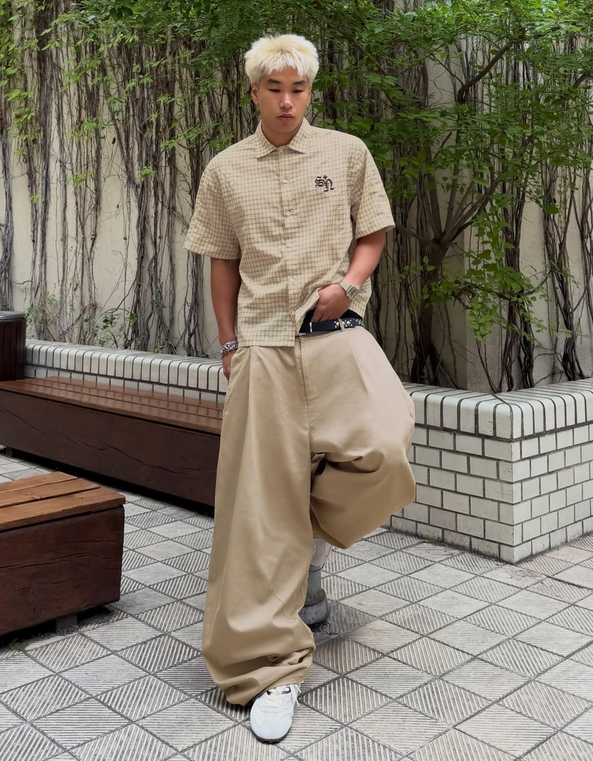 Darted barrel leg trousers — Grey