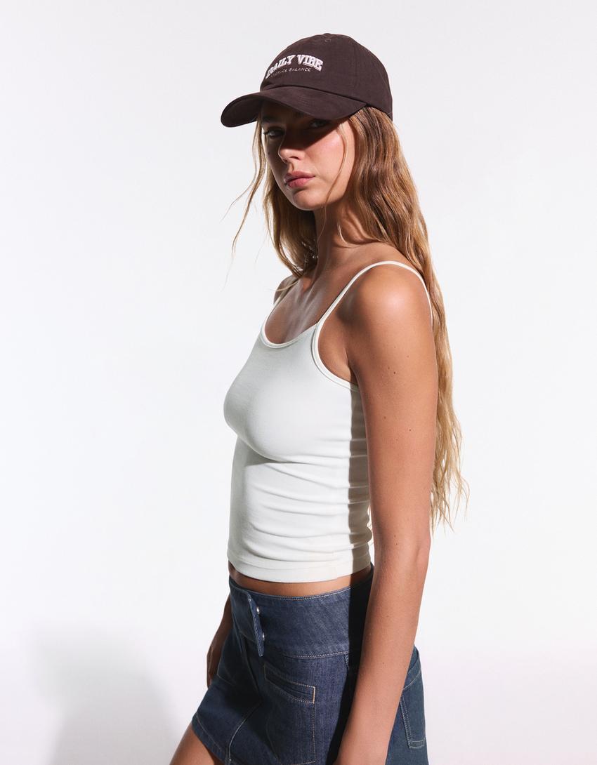 Strappy top-Off white