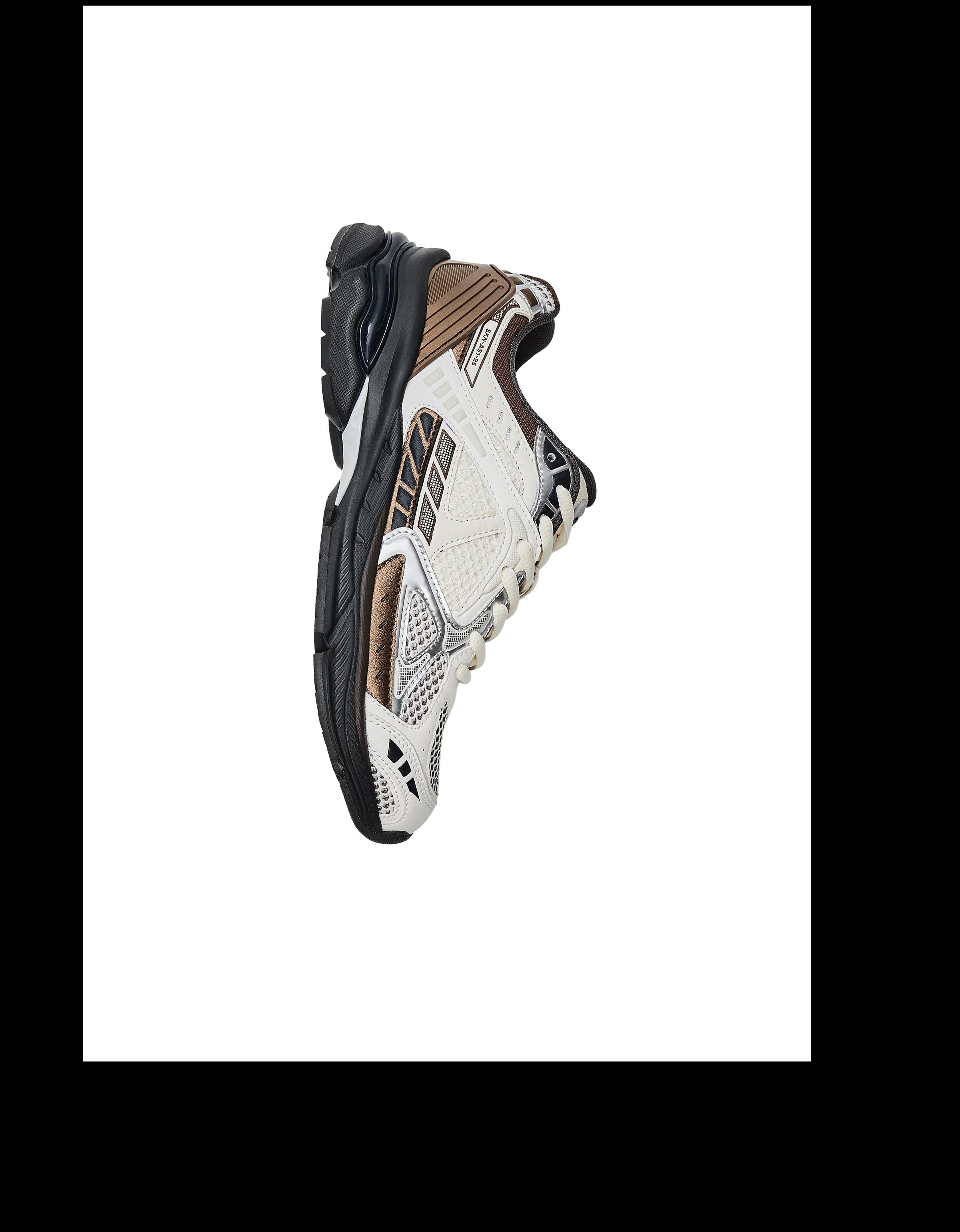 Multi-piece trainers — Multicolored