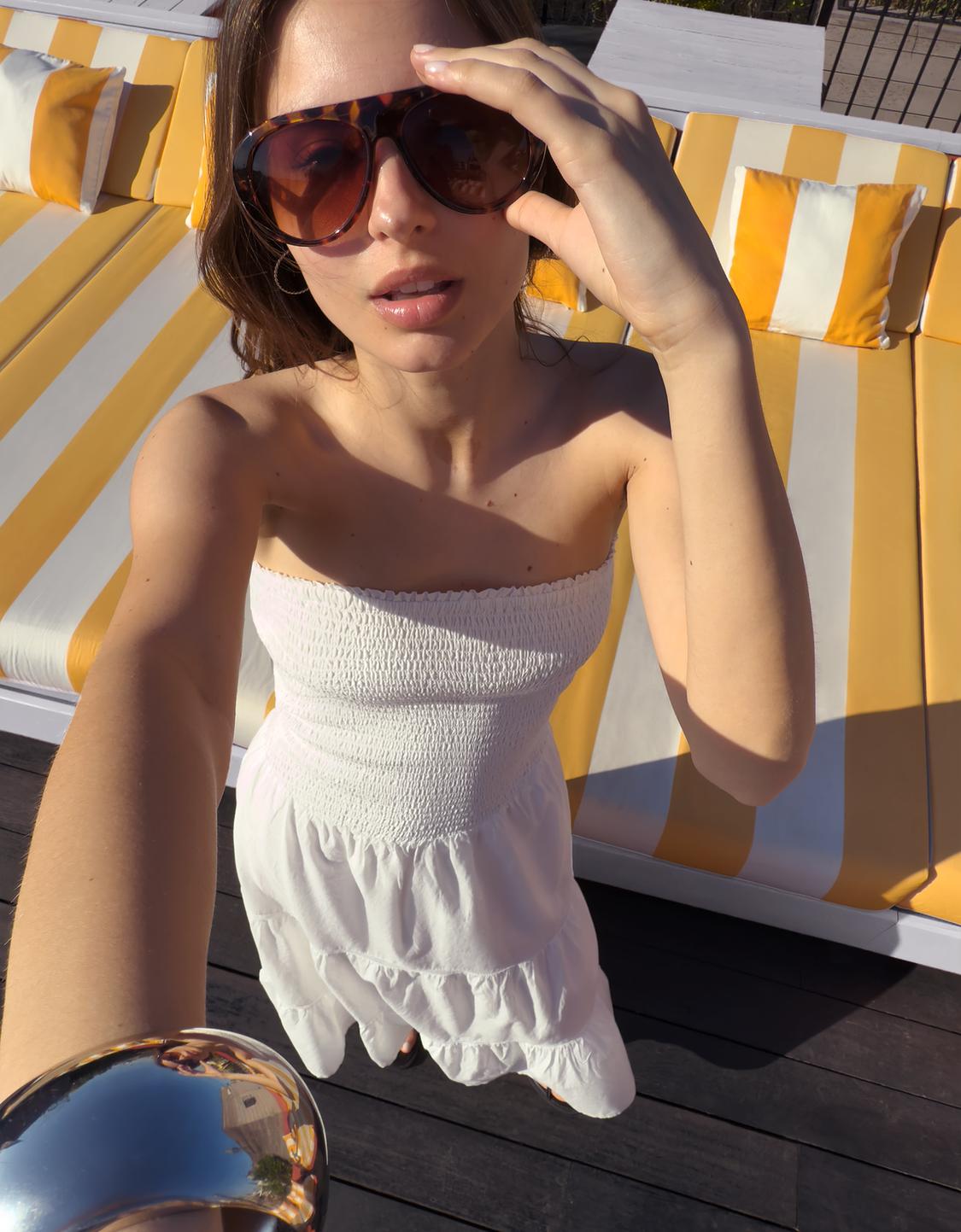 Resin sunglasses