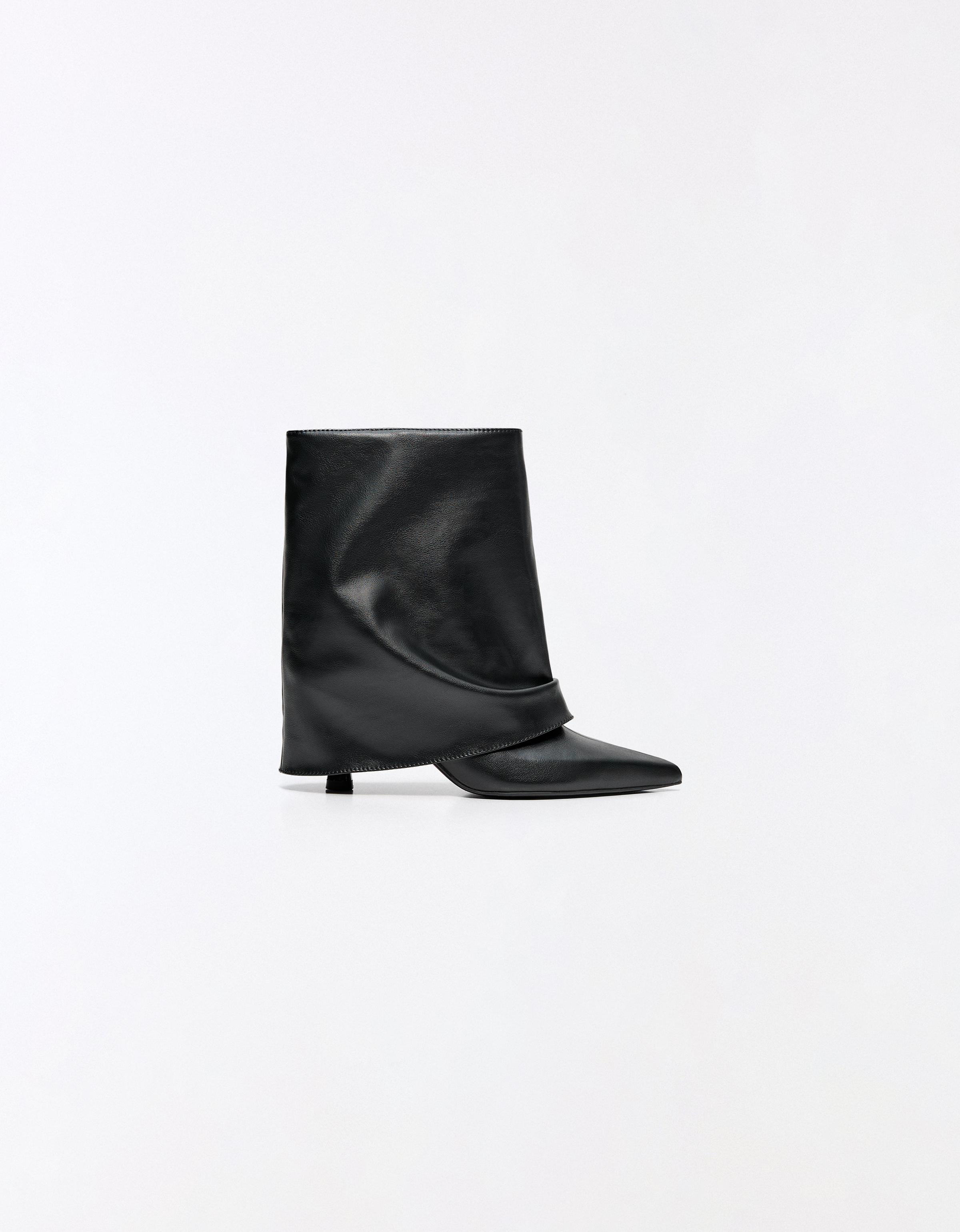 Trouser ankle boots — BLACK