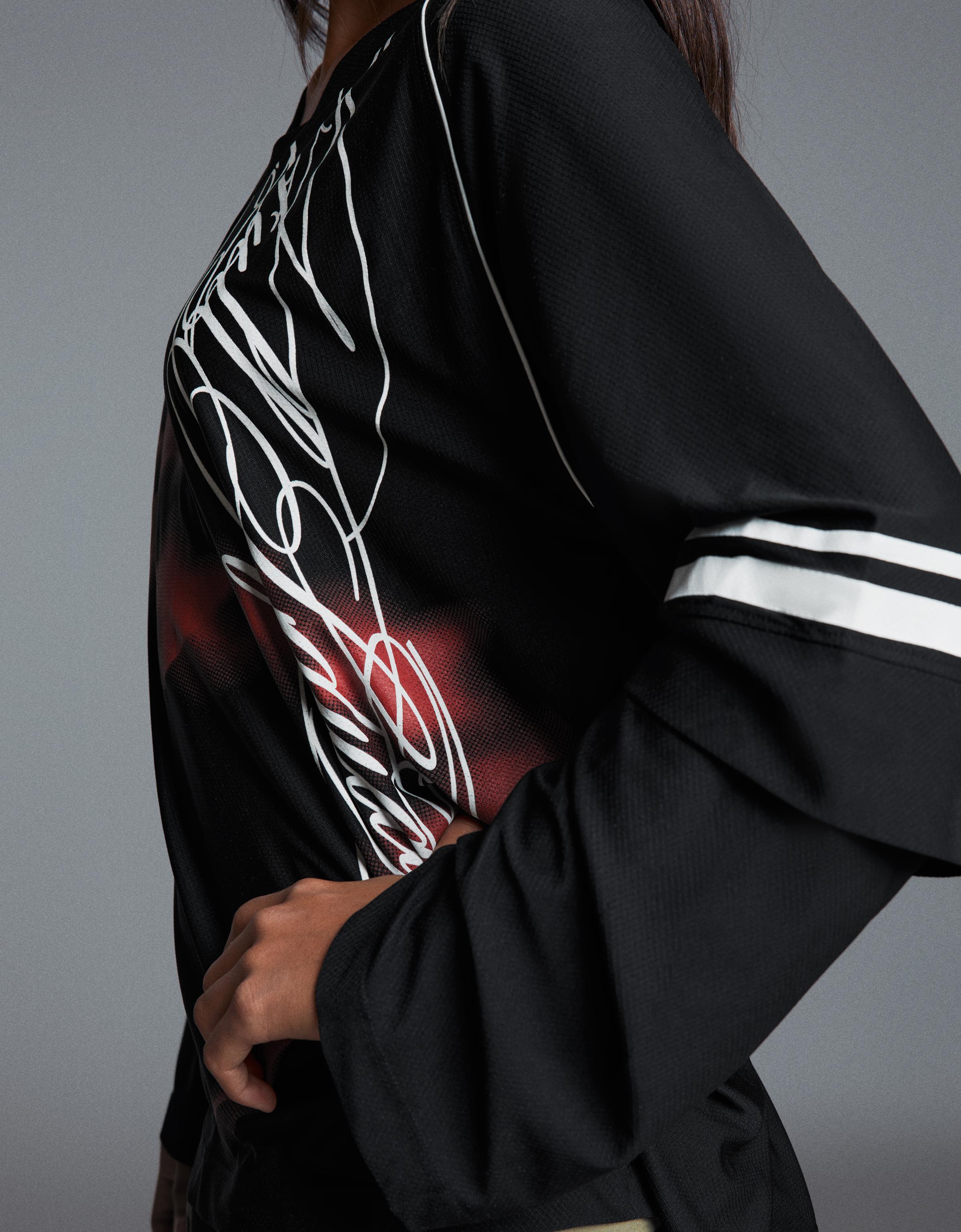 Oversize double sleeve print T-shirt — Black