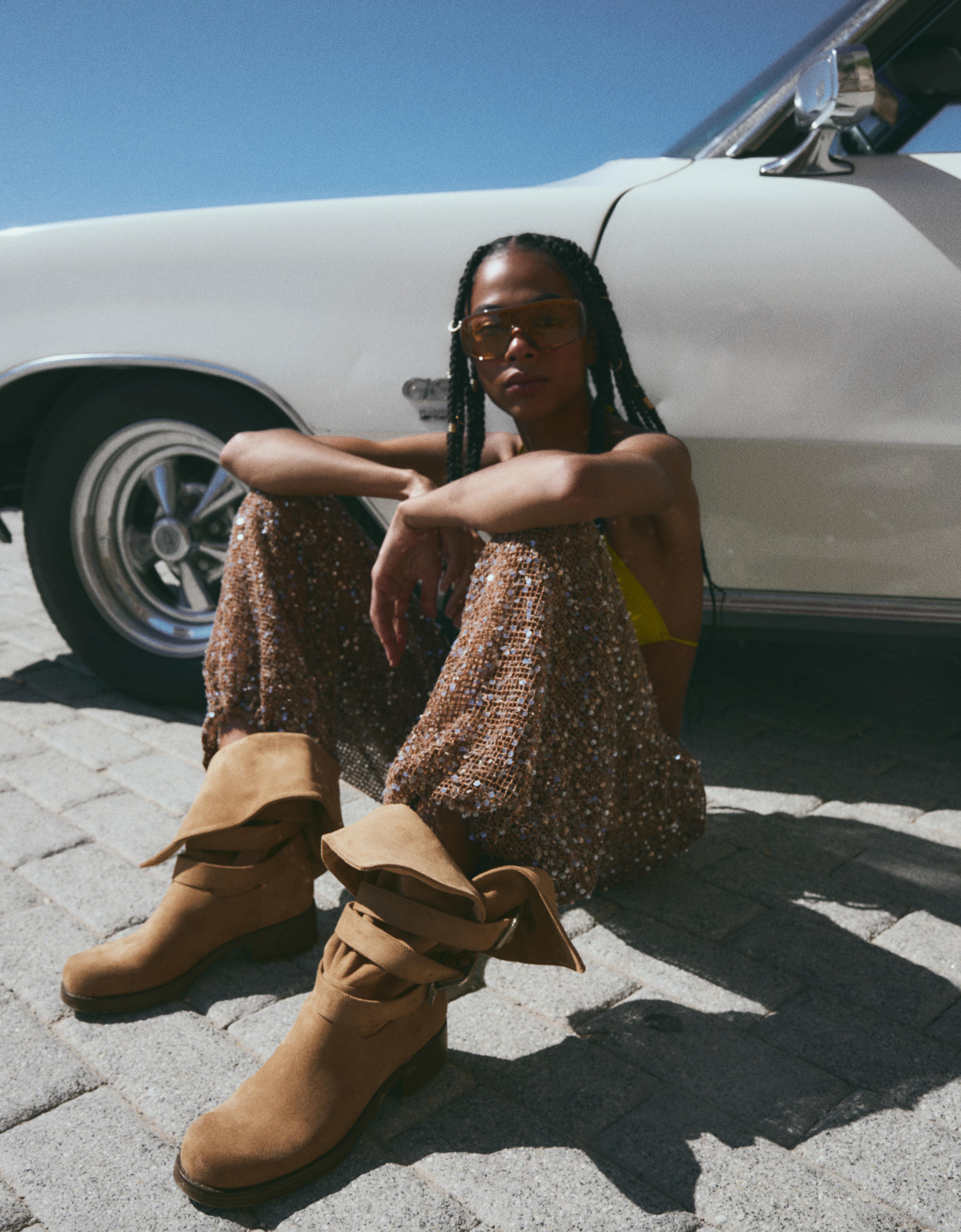 BUCKLED BIKER BOOTS — BEIGE