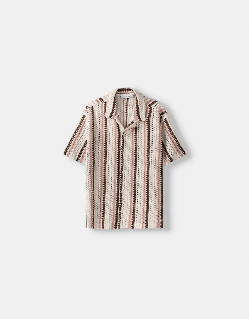 قميص كروشيه بقصّة مربعة وأكمام قصيرة-كريمي-4