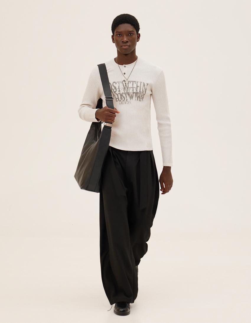 Düğmeli yaka baskılı kazak-Gri