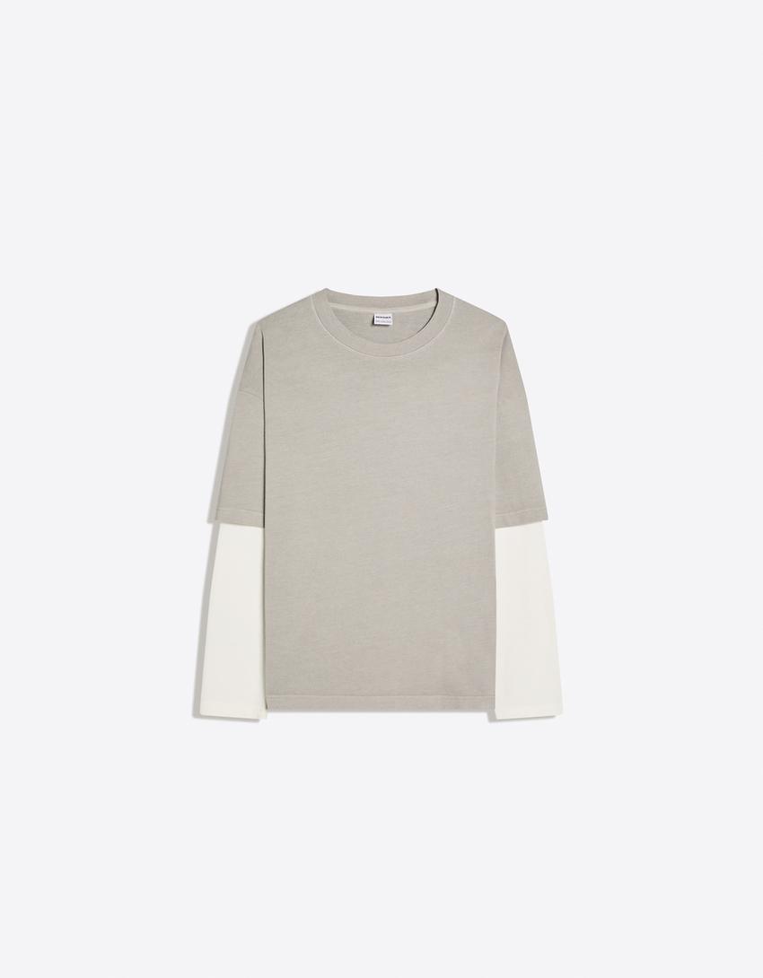 T-Shirt mit doppeltem Ärmel und Print-Steinfarbe