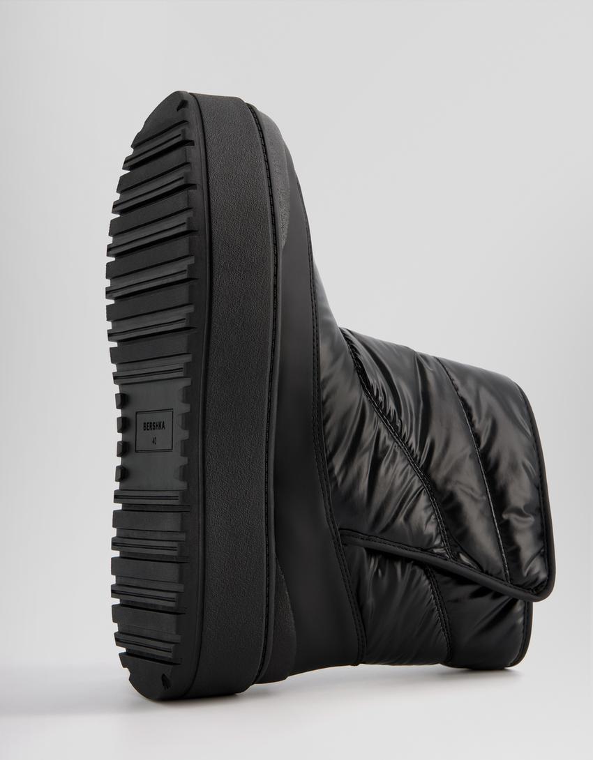 Padded platform ankle boots-BLACK-2