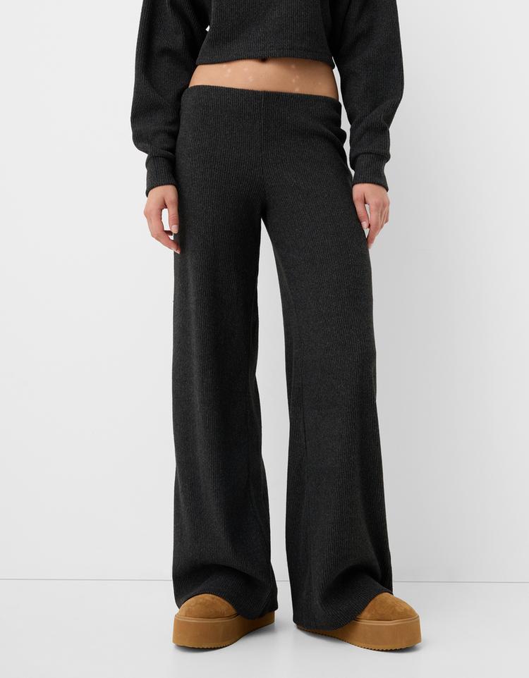 Wide leg ribbed trousers