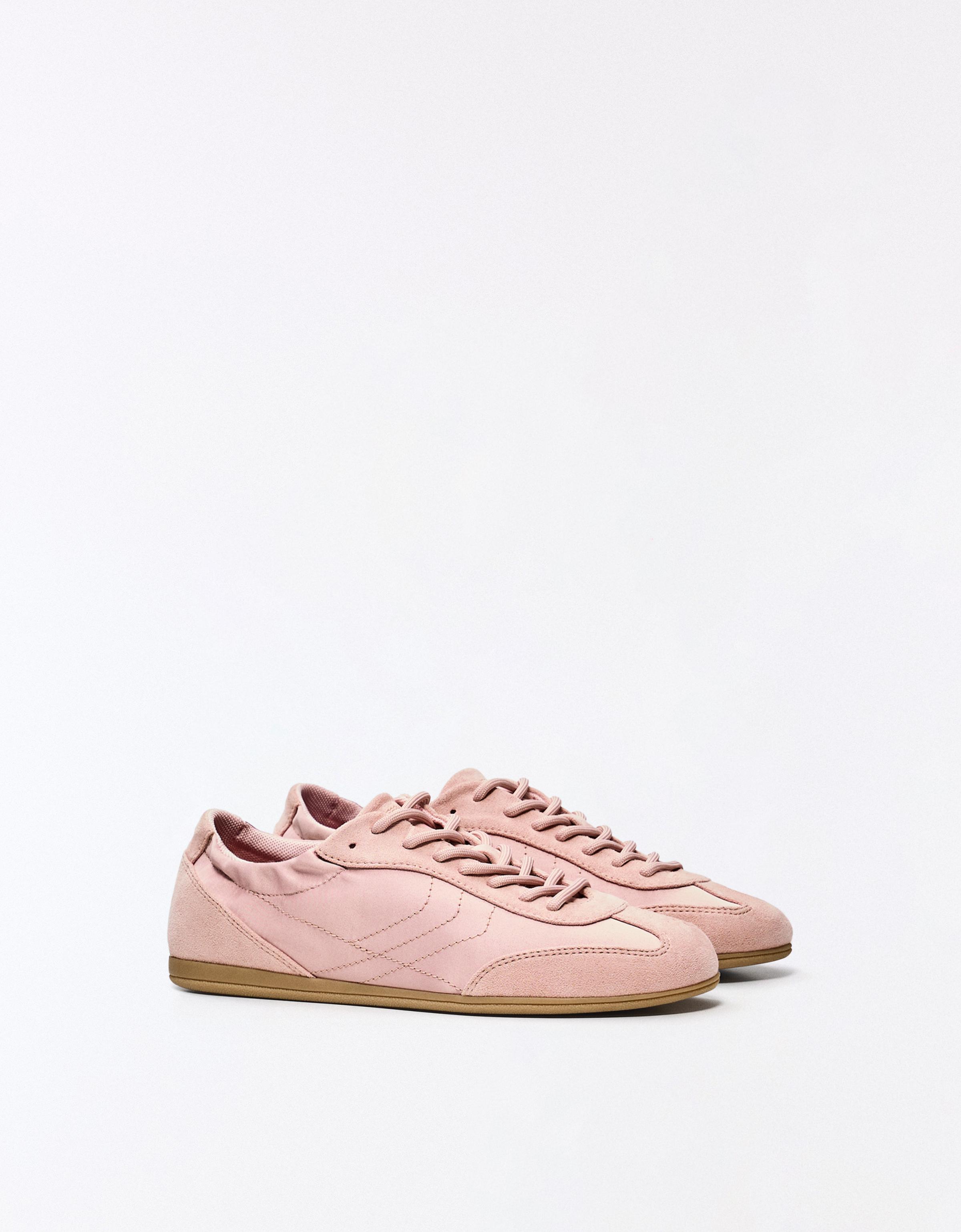Thin sole slippers