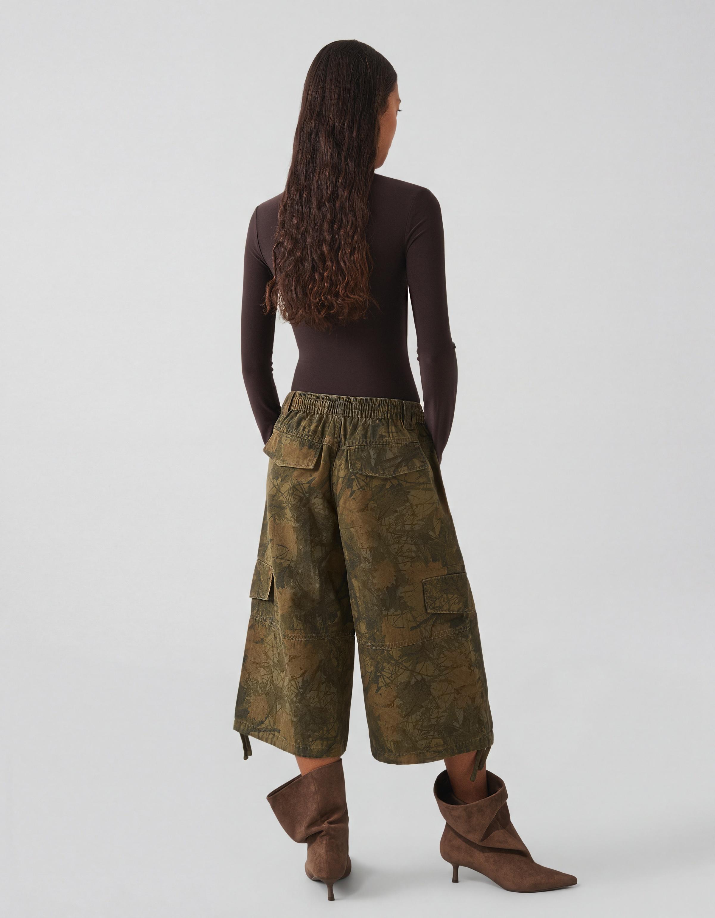 Desenli bermuda - Görsel 17