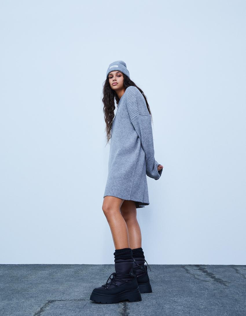 Botins acolchoados pormenor cordões-Preto-1