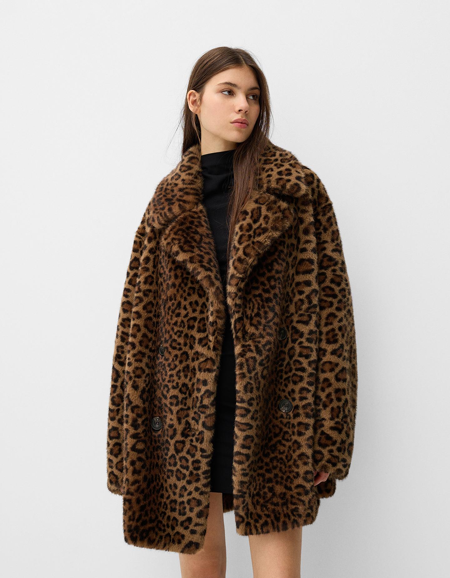 Bershka Giubbotto In Pelliccia Sintetica Con Stampa Animalier Donna Xs Marrone