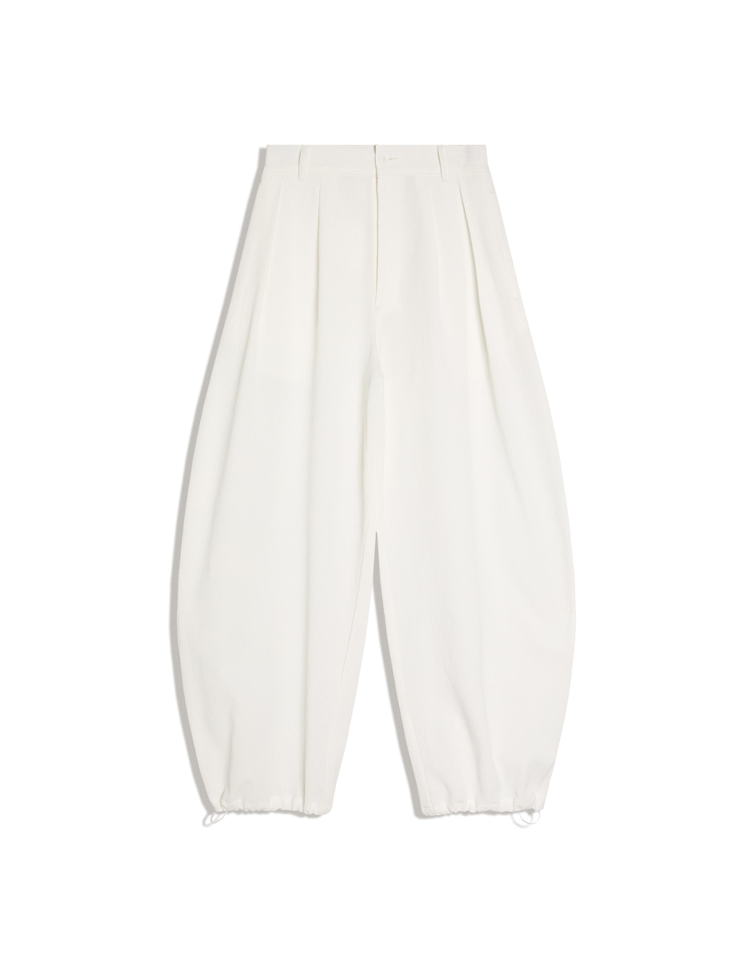 Pleated semi-jogger super baggy trousers — White