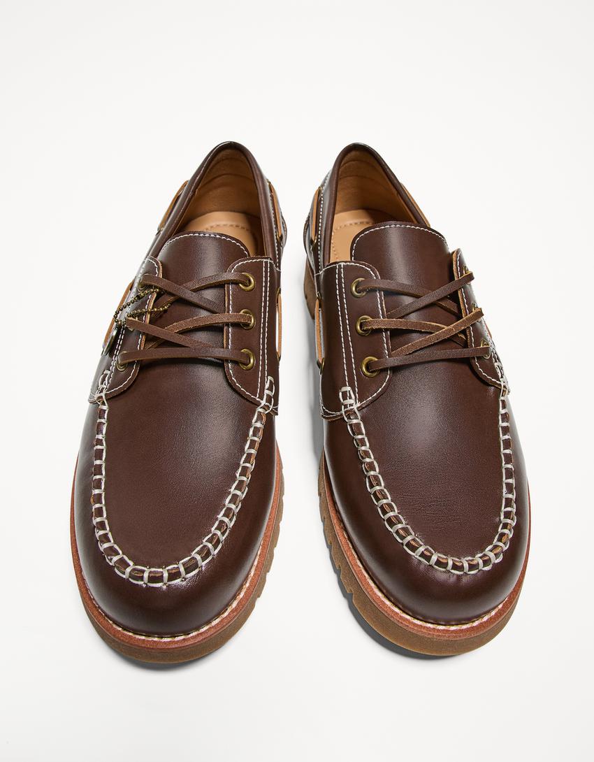 حذاء موكاسين بخياطة محيطية-بني