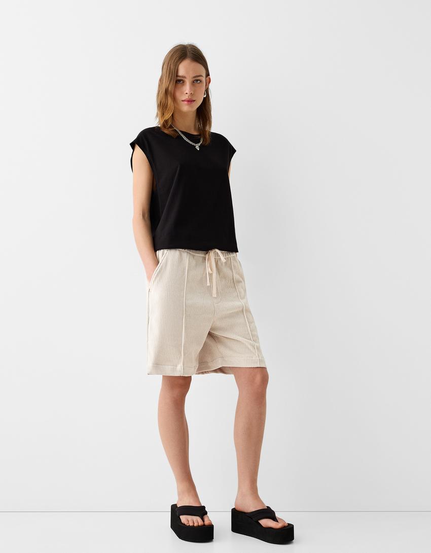 Loose fit chenille Bermuda shorts-Sand-4