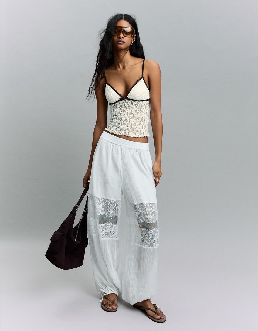 Strappy lace top with bow-Off white