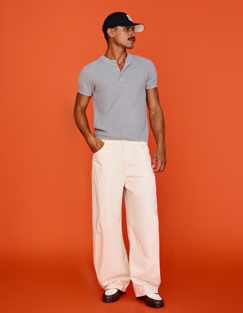 تيشرت بأكمام قصيرة بطبعة خبز-رمادي