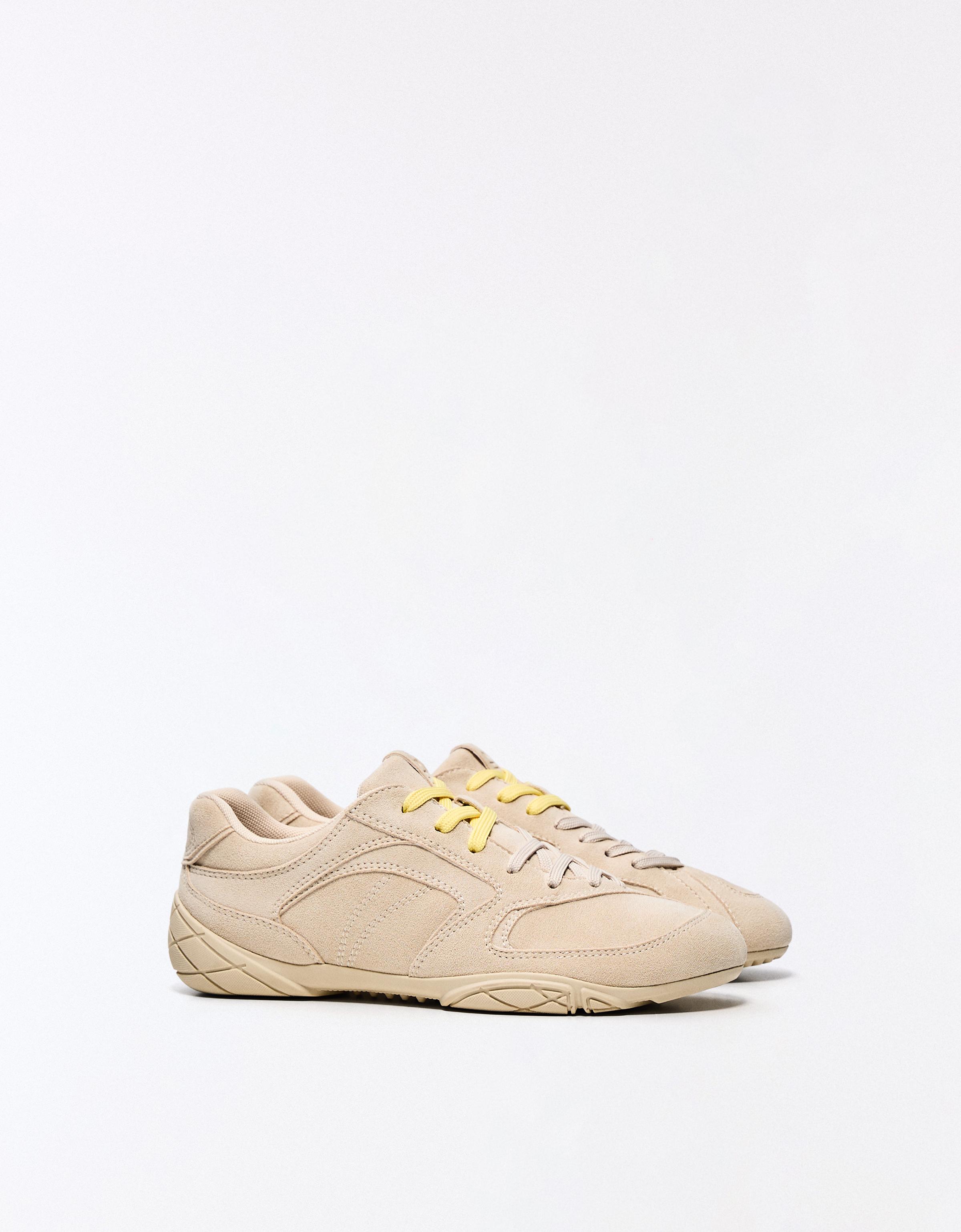 Flat sole trainers — SAND