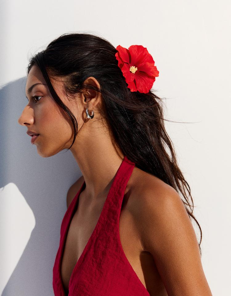 Flower hair claw — Red