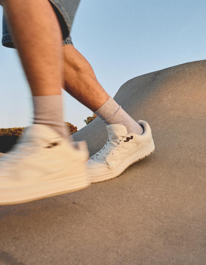 Sneakers met dikke zool-Wit