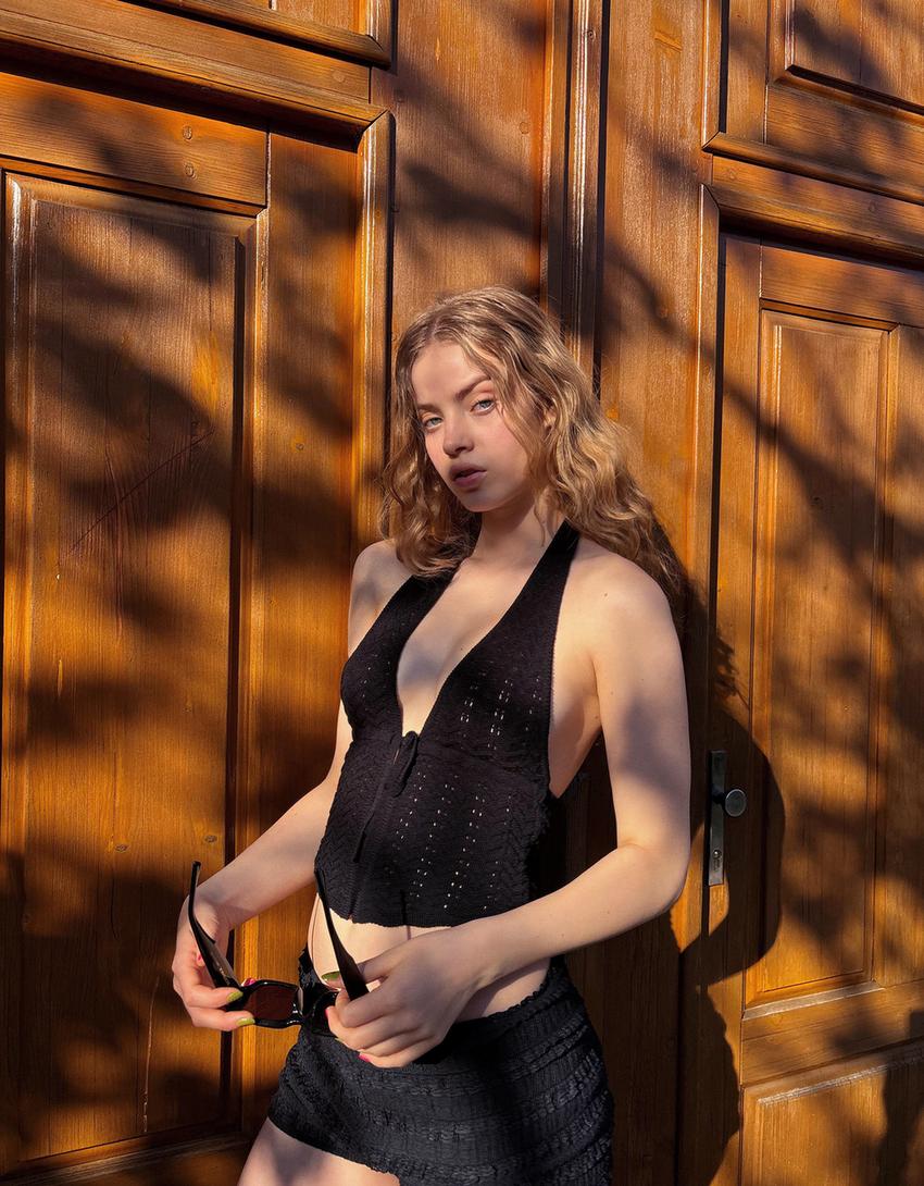Tied halter top-Black-1