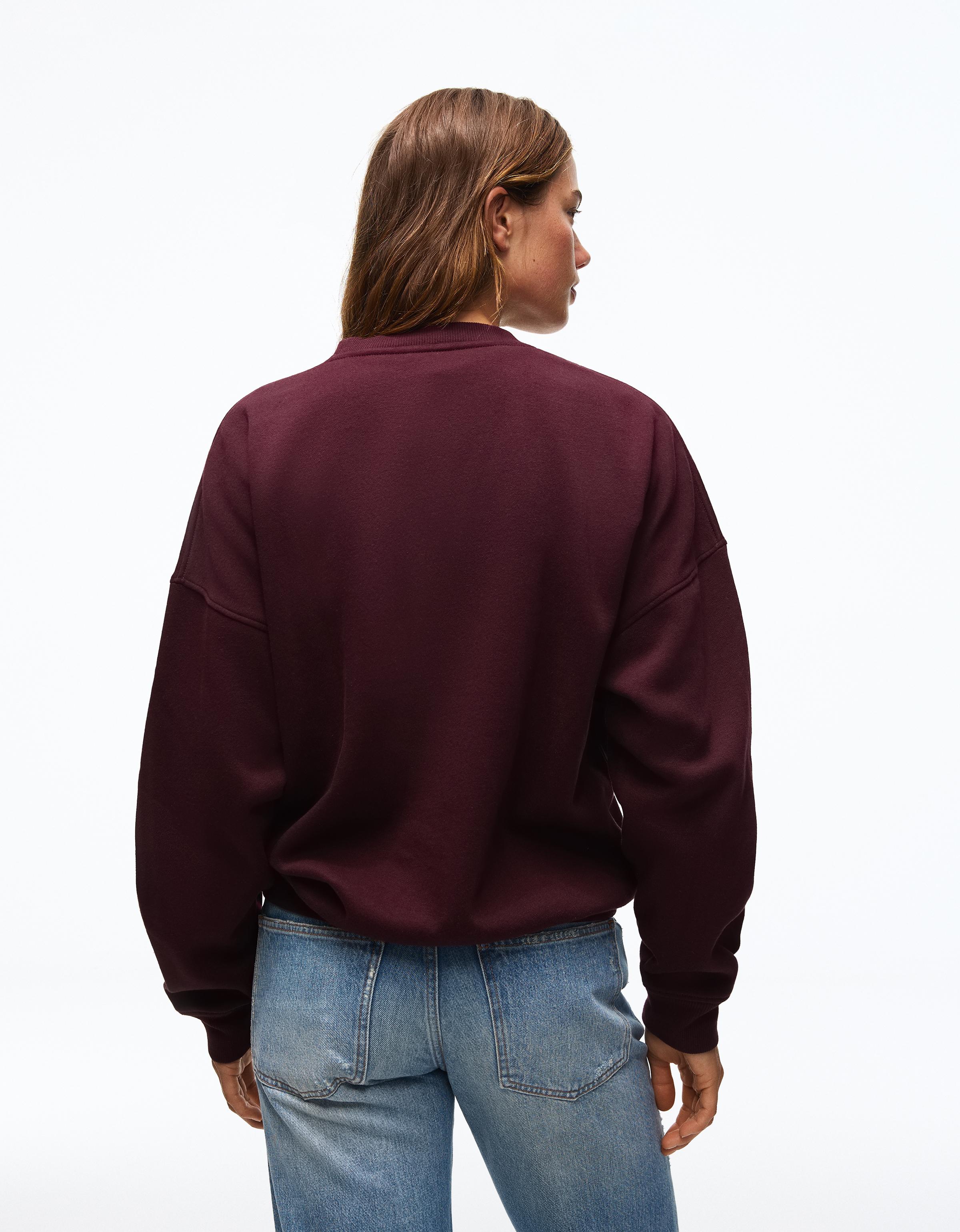 Round neck sweatshirt — Maroon