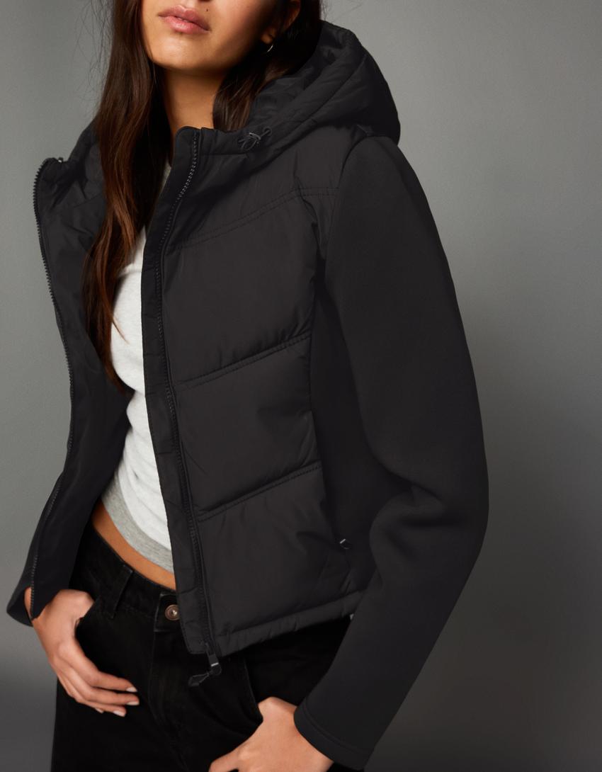 Cazadora capucha combinada efecto neopreno-Negro