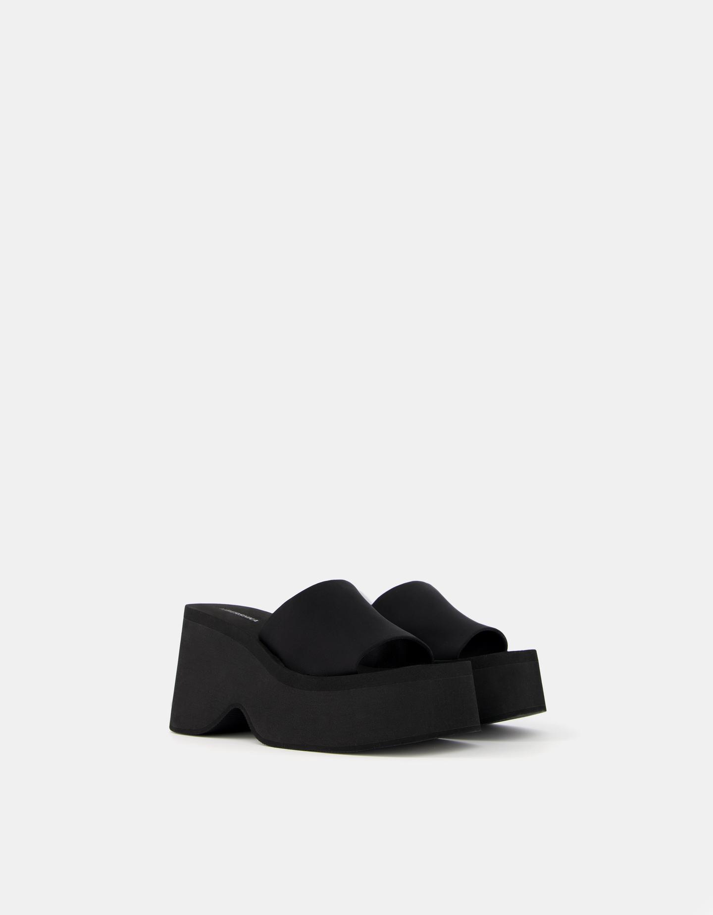 Bershka Pantoletten Mit Plateau Damen 36 Schwarz