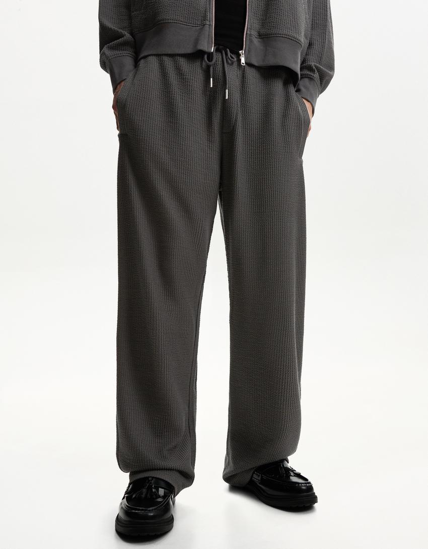 Sweatshirt and trousers set-Sweatshirt and trousers set