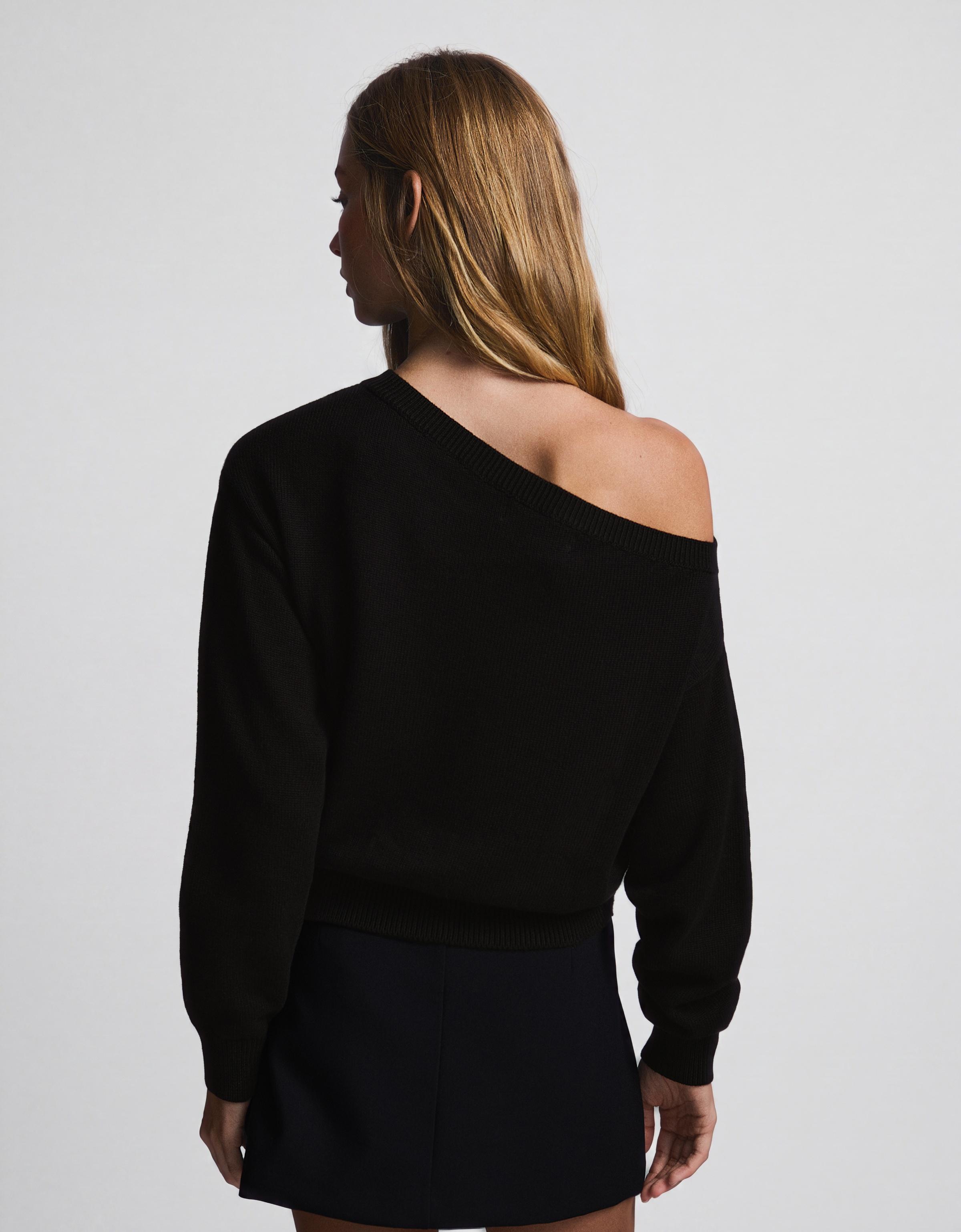 Bear embroidered boat neck jumper — Black