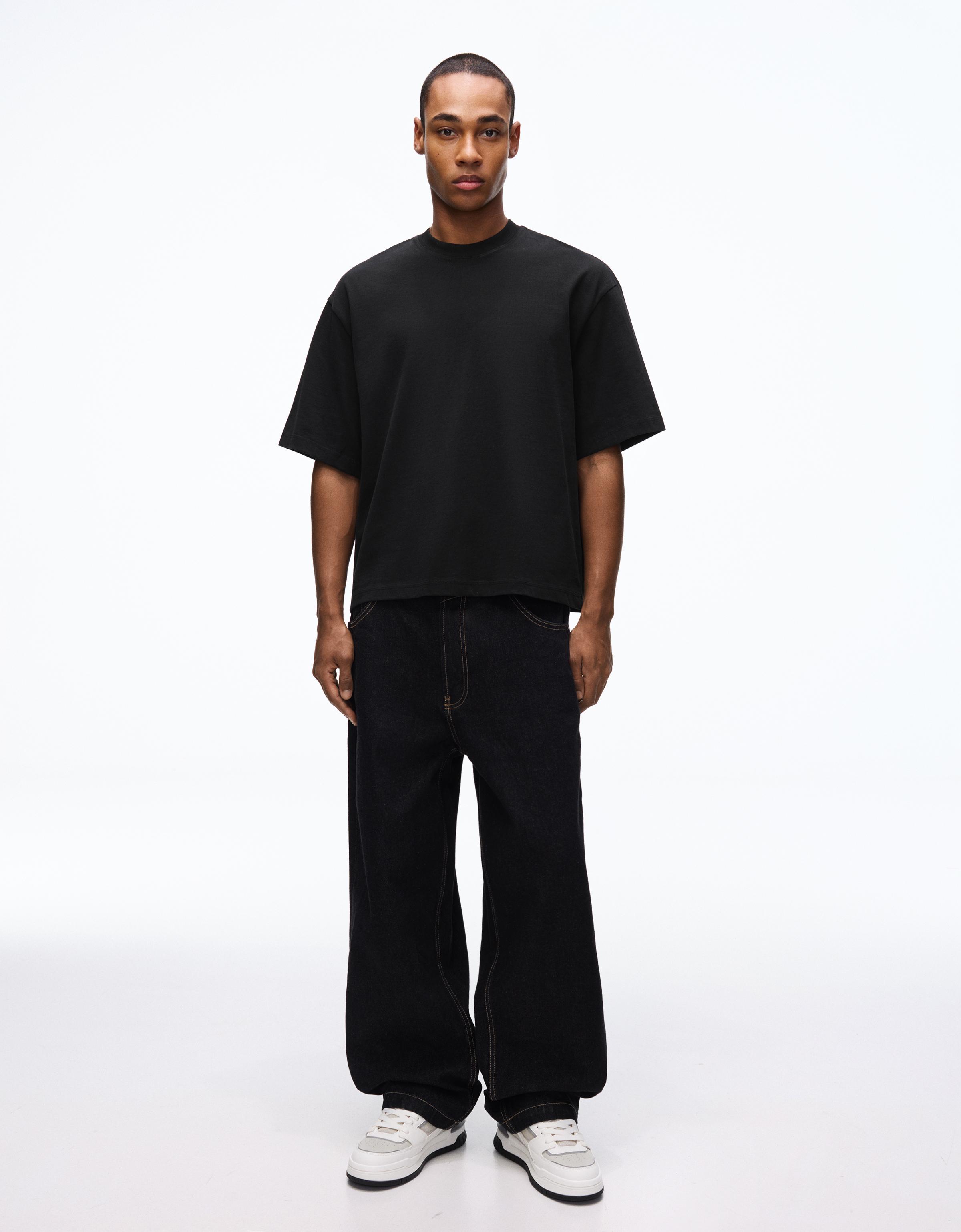 Kısa kollu boxy fit tişört - Görsel 33