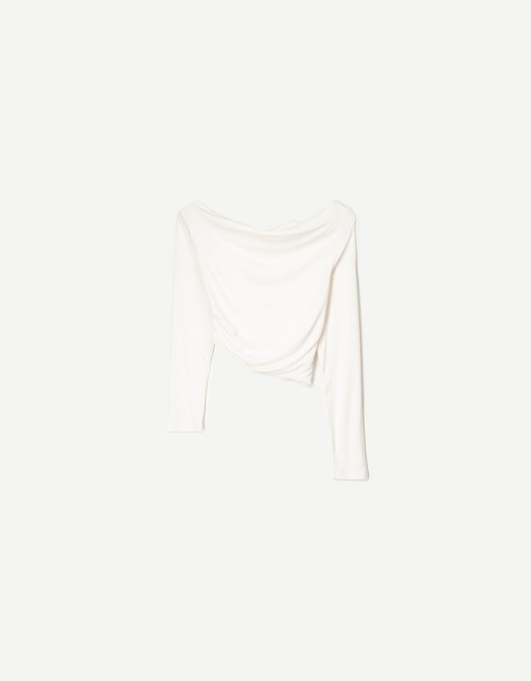 Uzun kollu asimetrik t-shirt