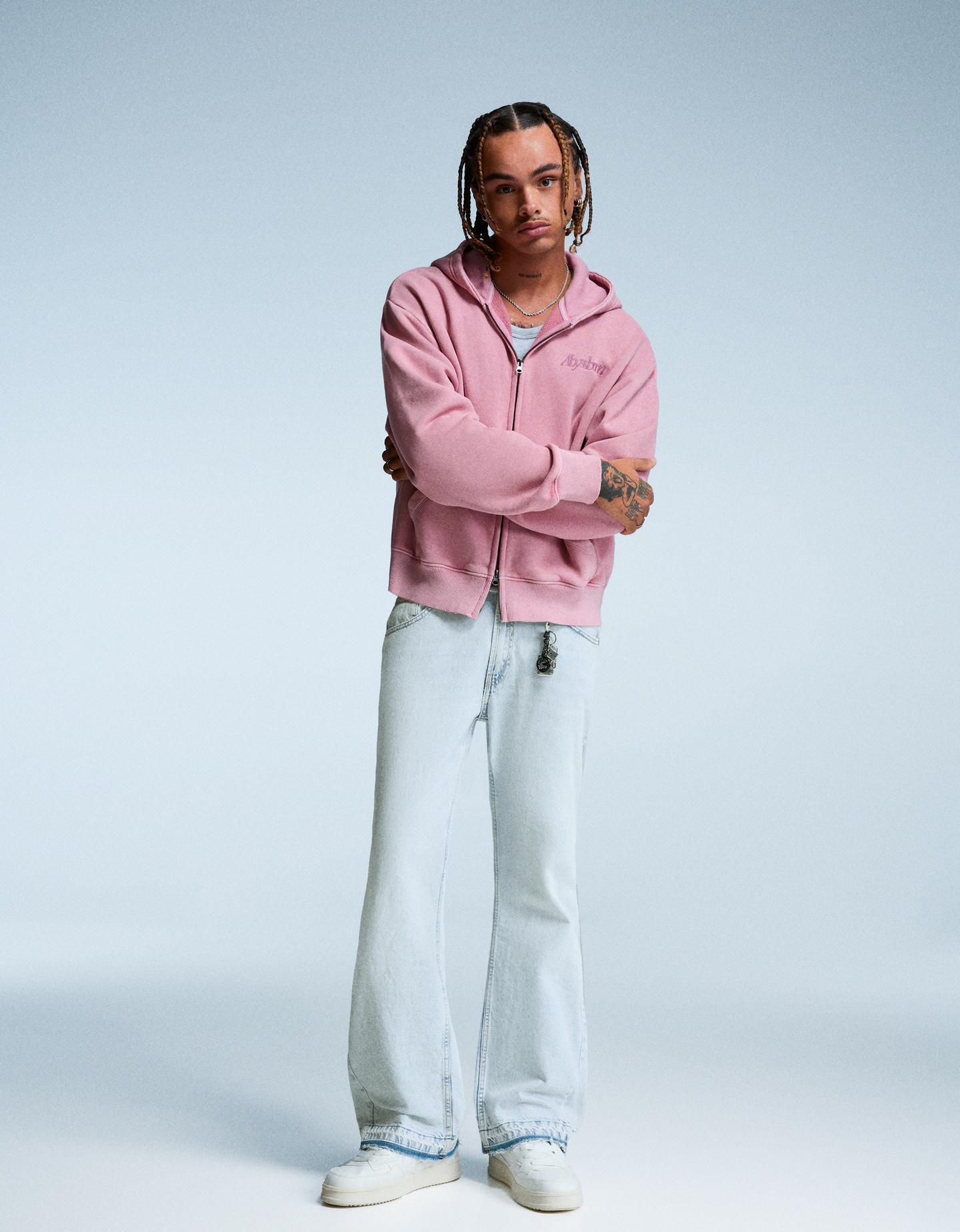 Bershka jeansy o kroju flare straight jasnoniebieski