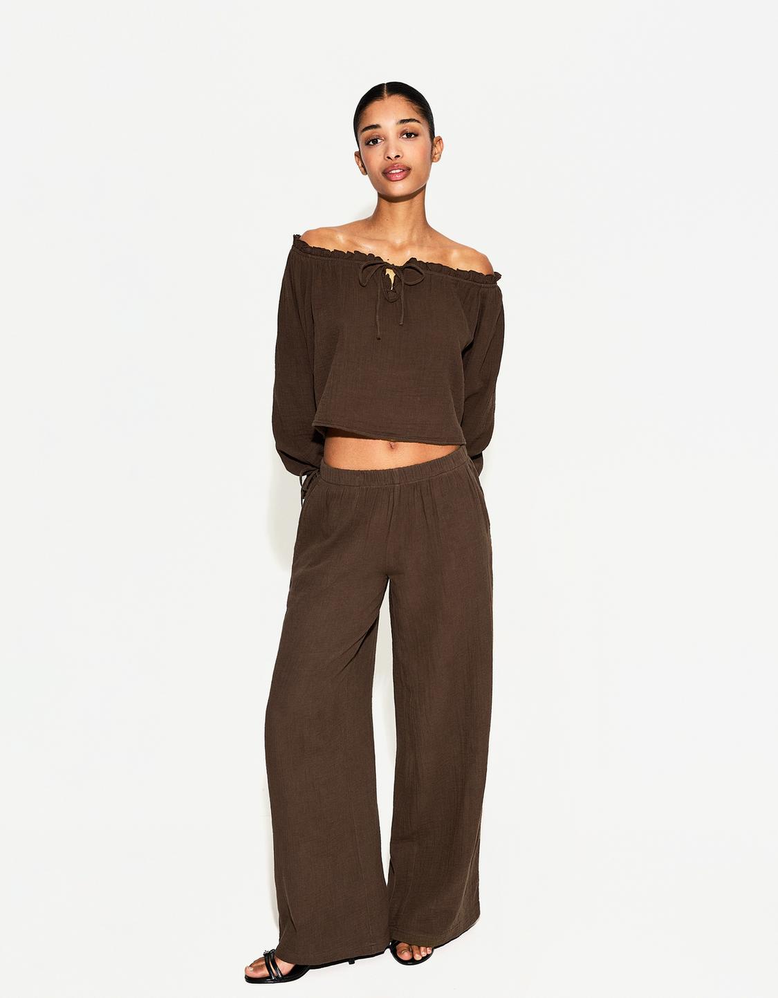 Wide-leg rustic trousers