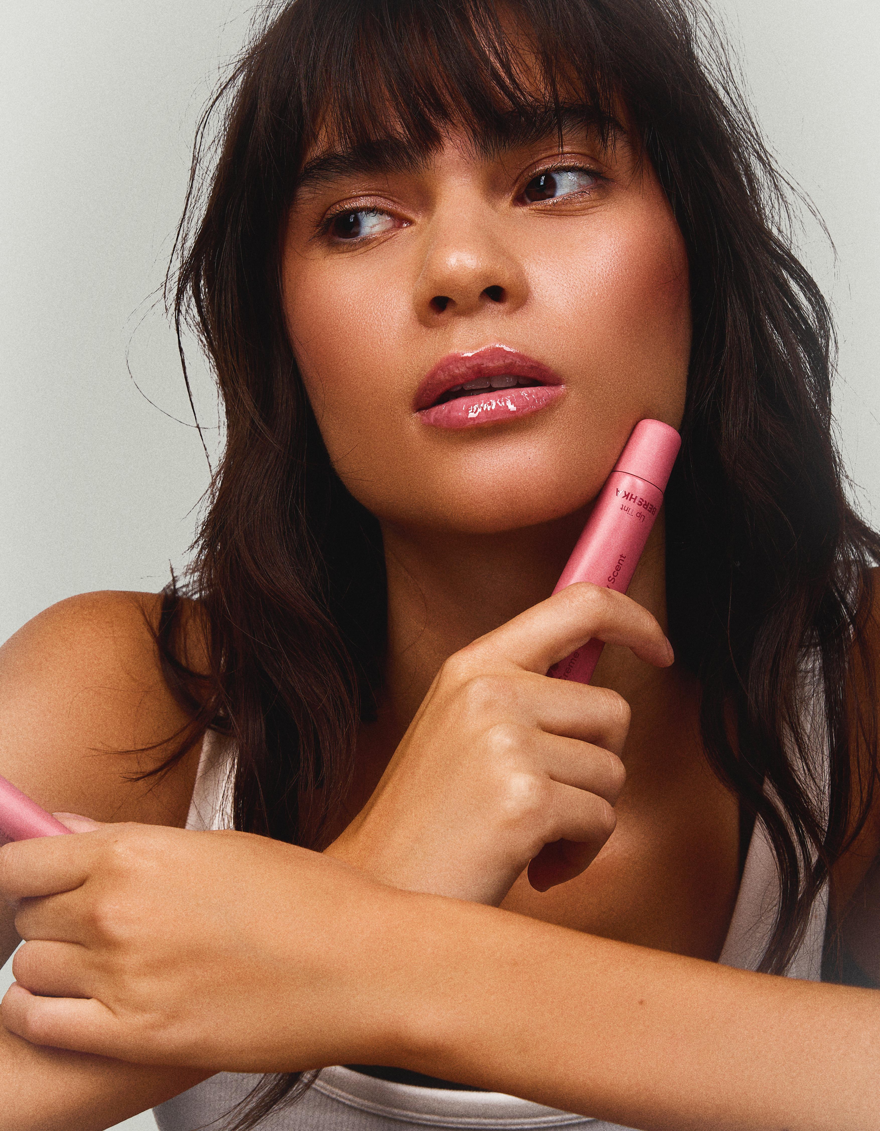 STRAWBERRY LIP TINT — Pink