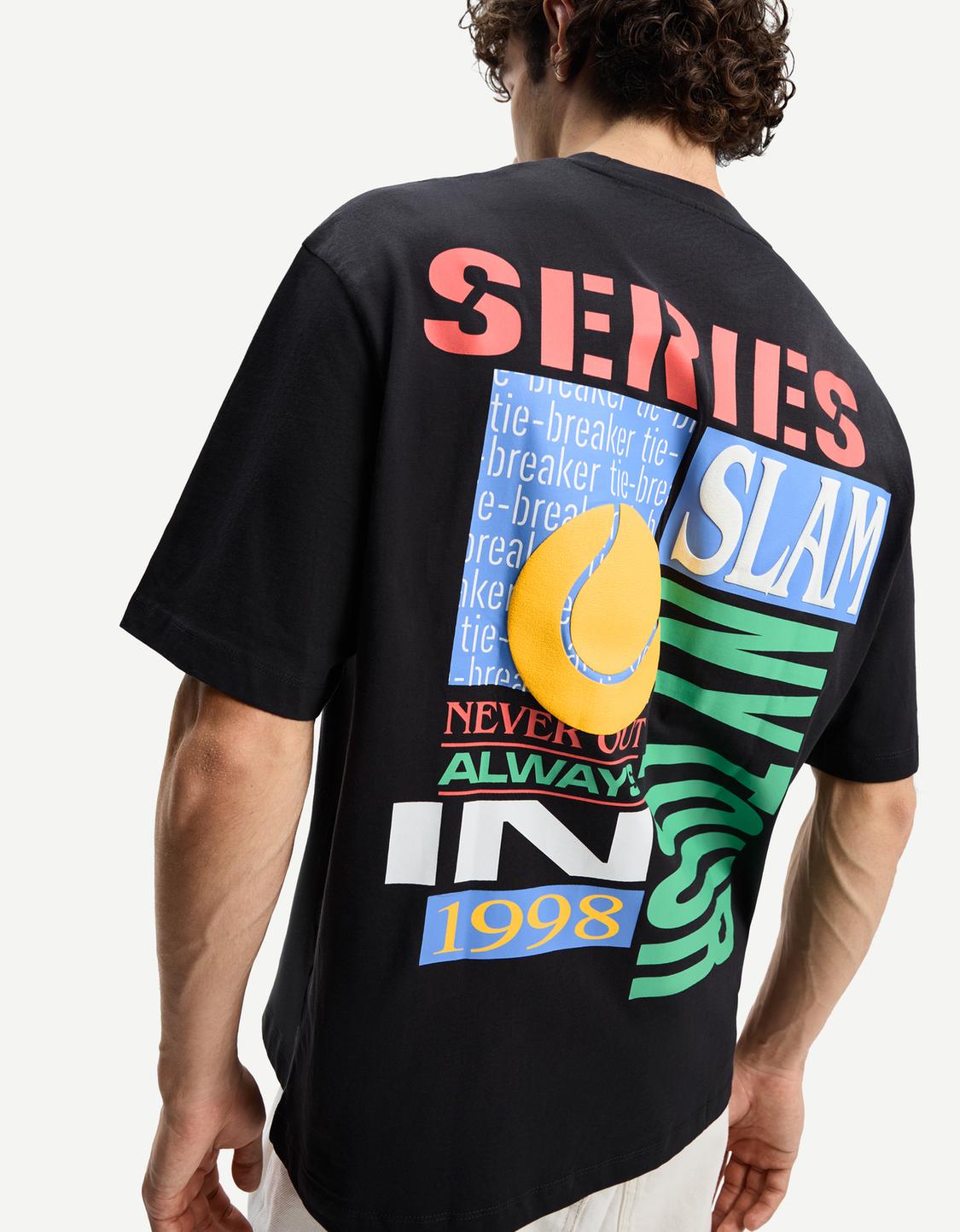 Short sleeve T-shirt with print