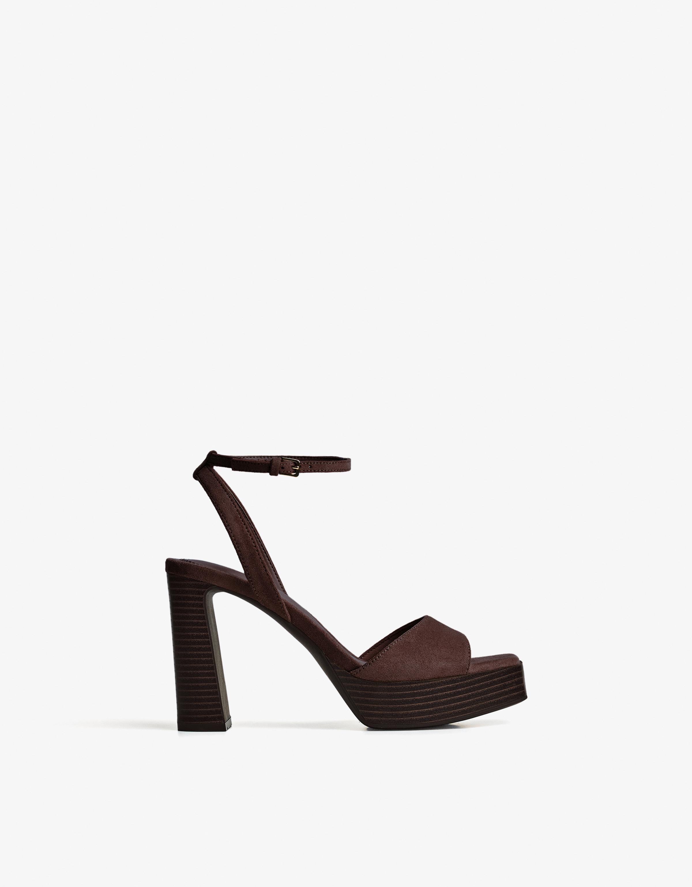 Bershka Plateausandalen Mit Absatz Damen 35 Braun
