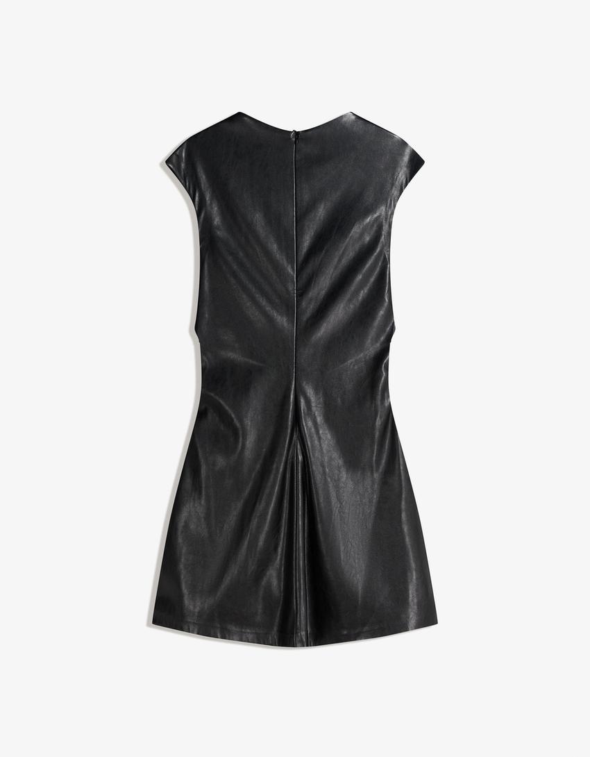 Vestido mini efecto piel-Negro