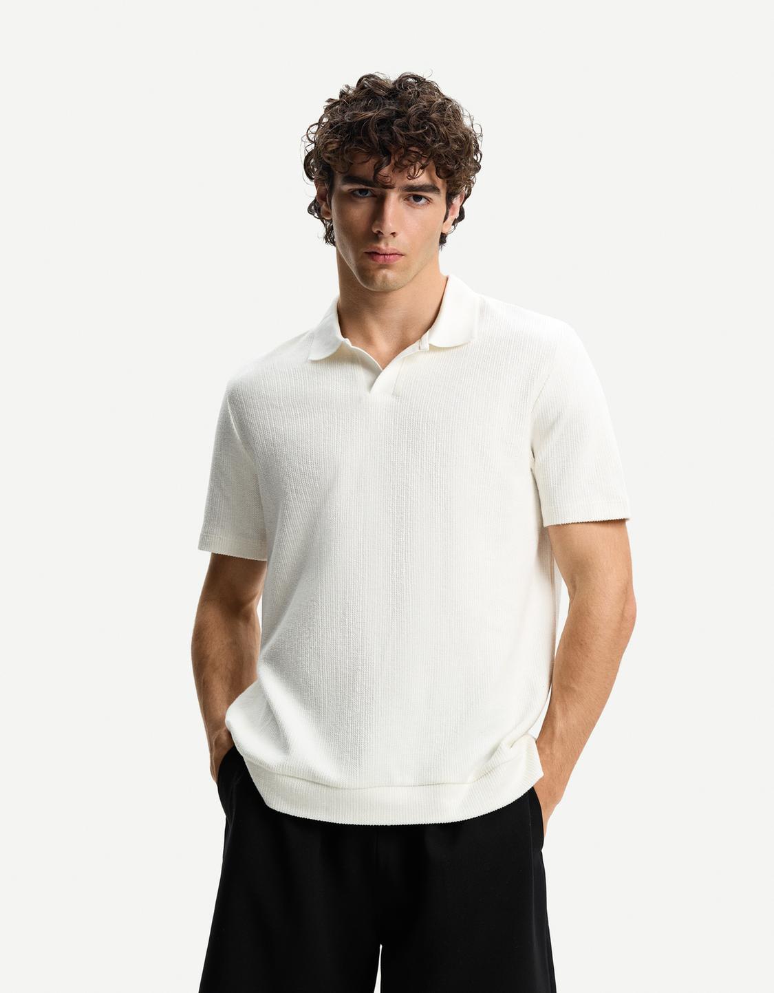 Textured polo shirt