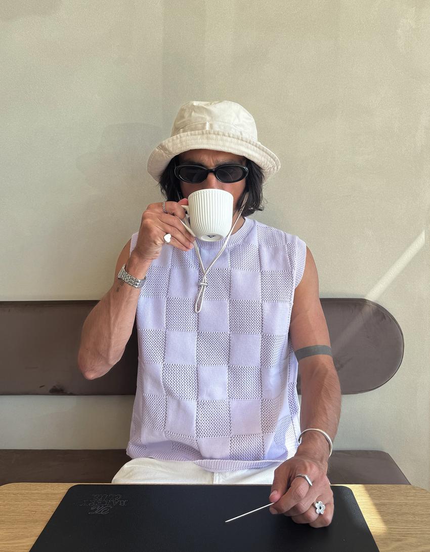 Faded-effect bucket hat-Cream