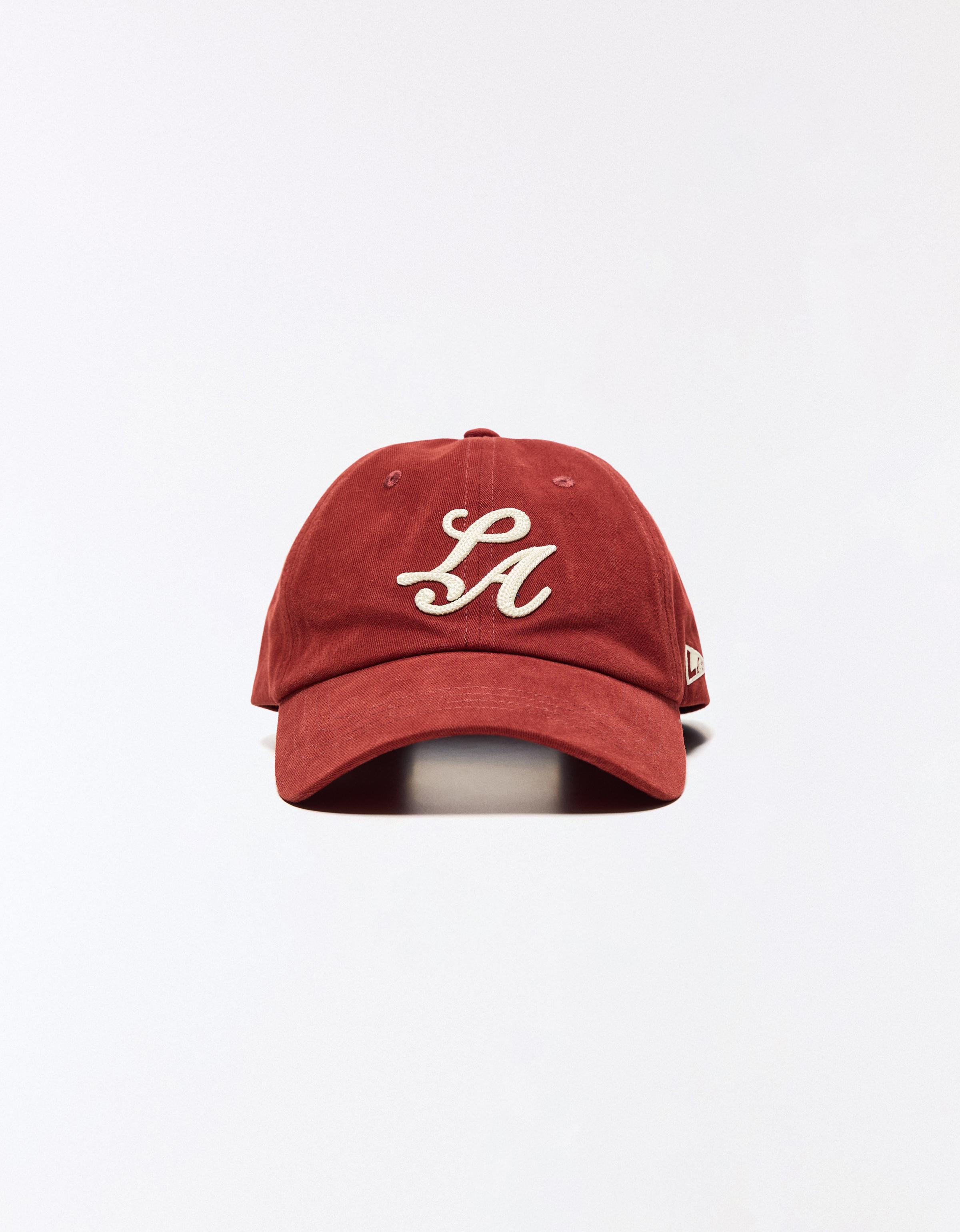 Embroidered cap — Maroon