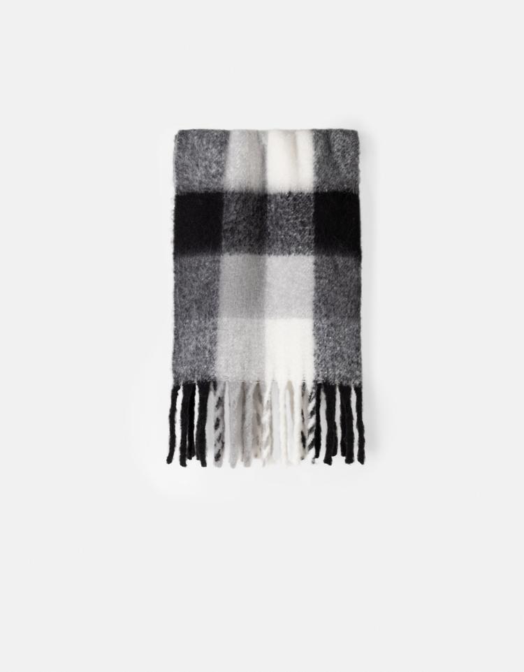 Checked scarf