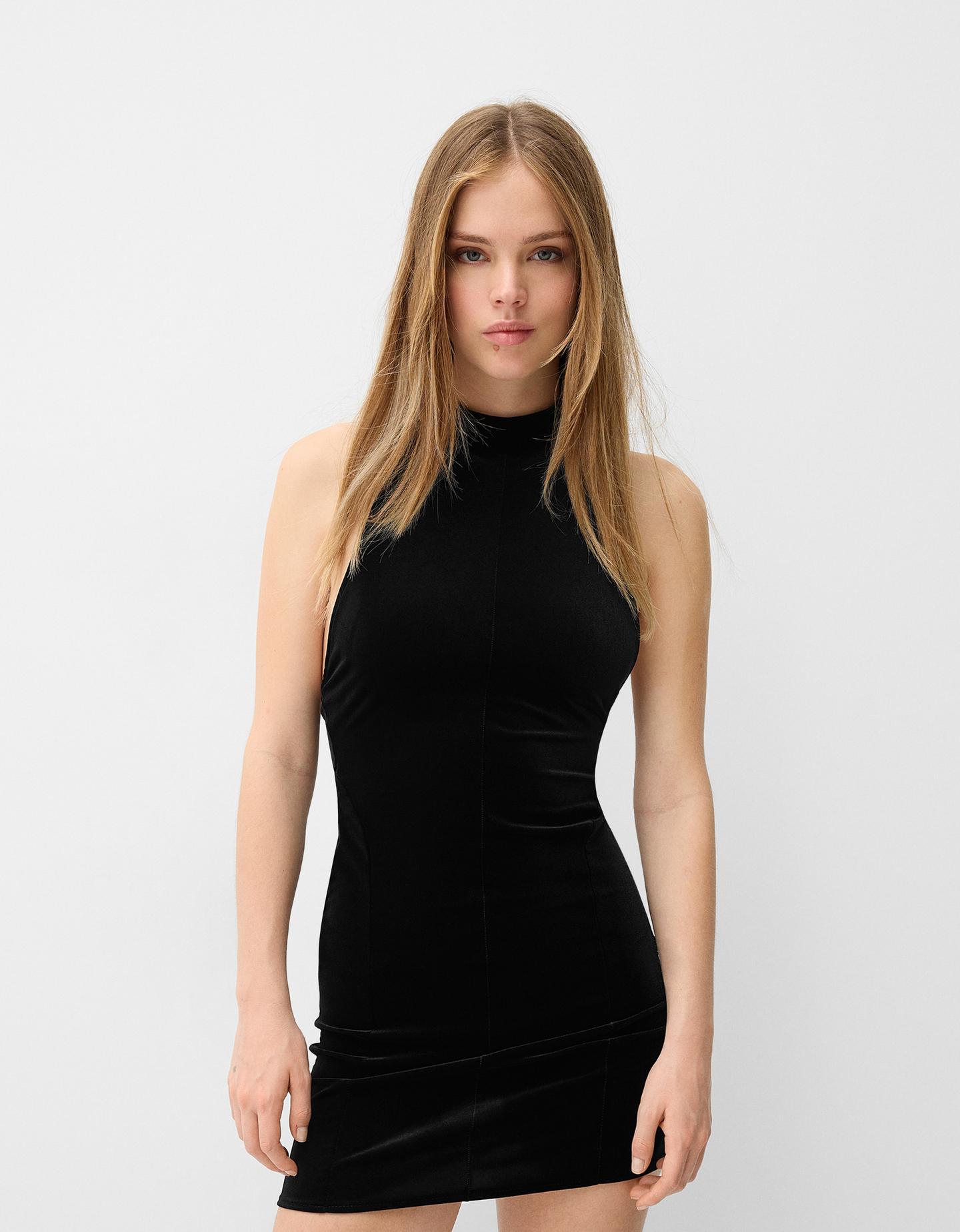 Bershka Minikleid Aus Velvetsamt Mit Stehkragen Damen Xl Schwarz günstig online kaufen