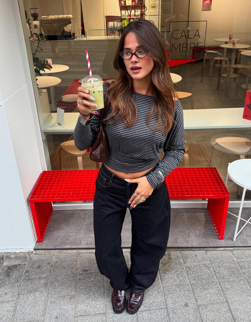 Wide-leg barrel jeans-Black