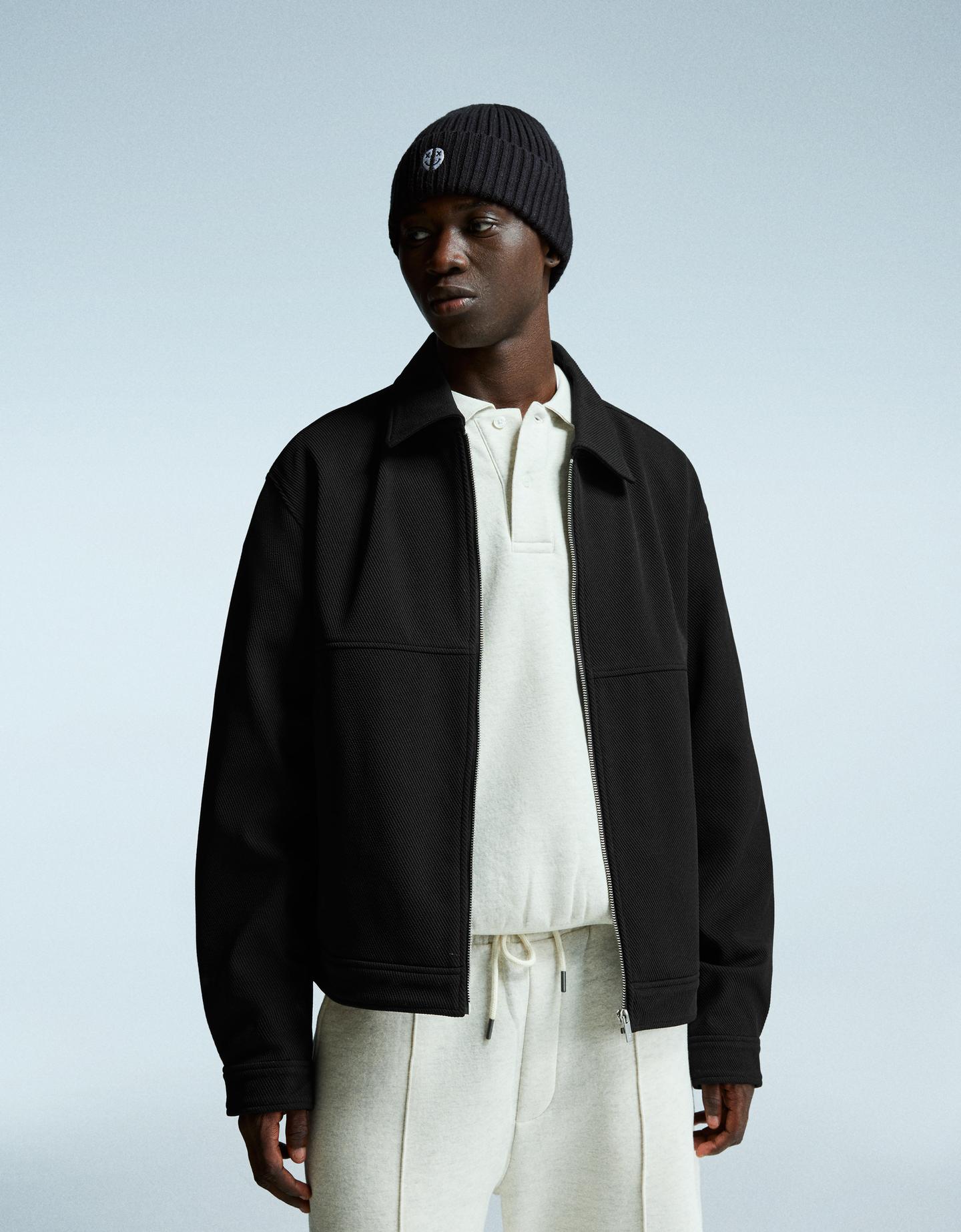 Bershka kurtka strukturalna czarny