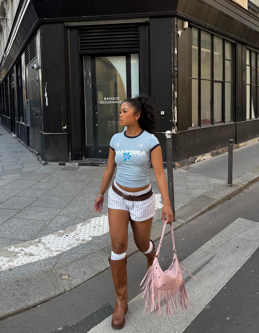 Short sleeve T-shirt with contrast print-Light blue-2