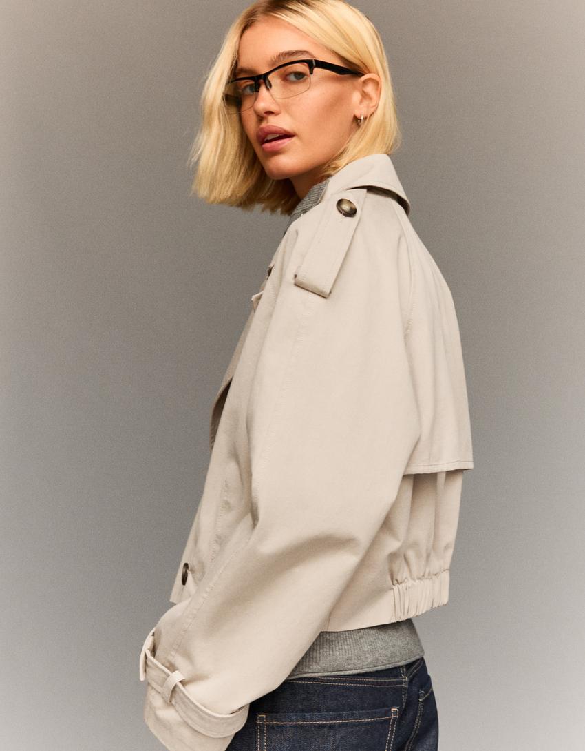 Kurze Trenchcoat-Jacke Jacken und Trenchcoats Damen Bershka